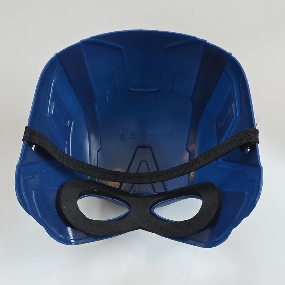 Marvel Avengers Captain America Mask - Picture 2 of 4